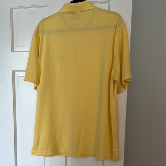 Greg Norman Collection Yellow Polo Shirt Short Sleeve. Size L - Picture 3 of 4